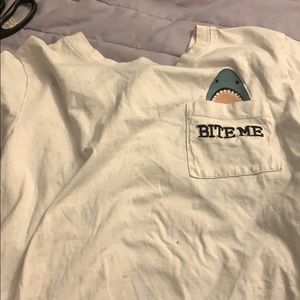 graphic tee